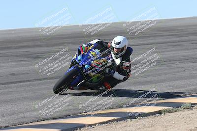 media/Oct-13-2025-Moto Forza (Mon) [[a66d839500]]/3-B Group/Session 2 (Bowl)/